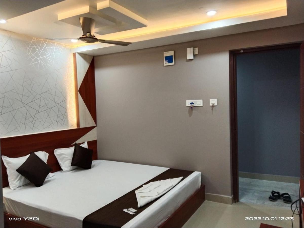 Hotel Marine Blue !! Beach Distance 50 Mts !! Digha  Dış mekan fotoğraf
