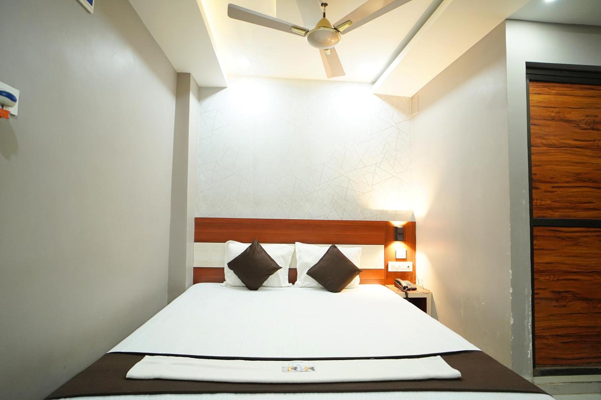 Hotel Marine Blue !! Beach Distance 50 Mts !! Digha  Dış mekan fotoğraf