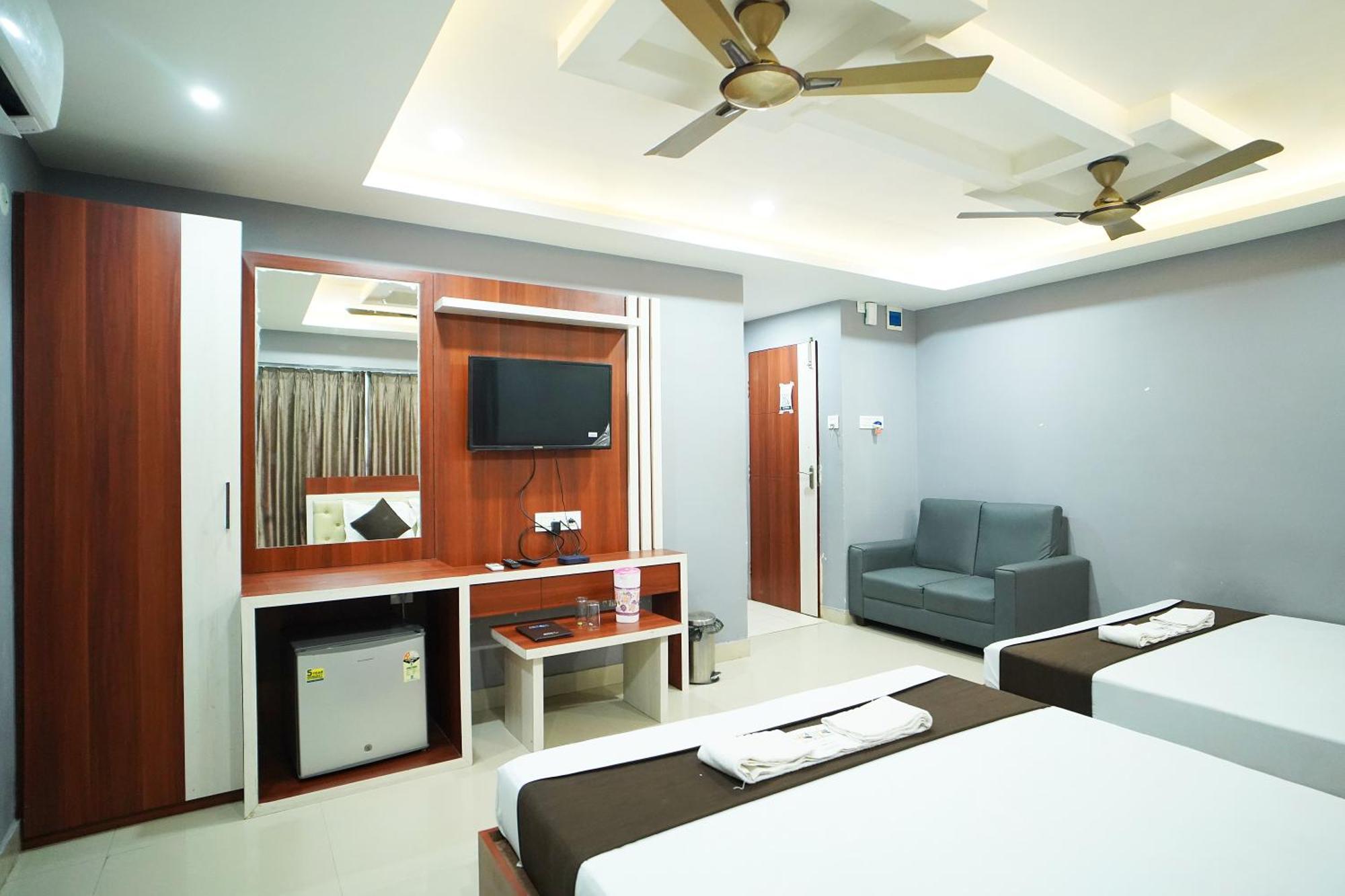 Hotel Marine Blue !! Beach Distance 50 Mts !! Digha  Dış mekan fotoğraf