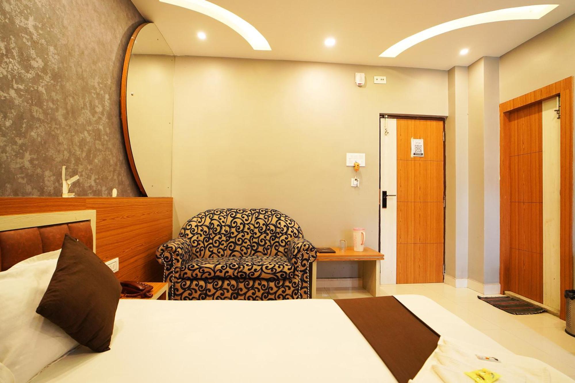 Hotel Marine Blue !! Beach Distance 50 Mts !! Digha  Dış mekan fotoğraf